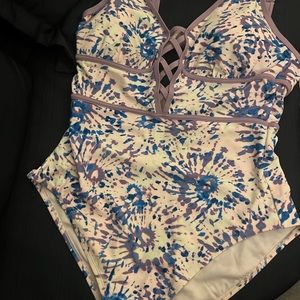 Brand new one piece swimsuit size 1x